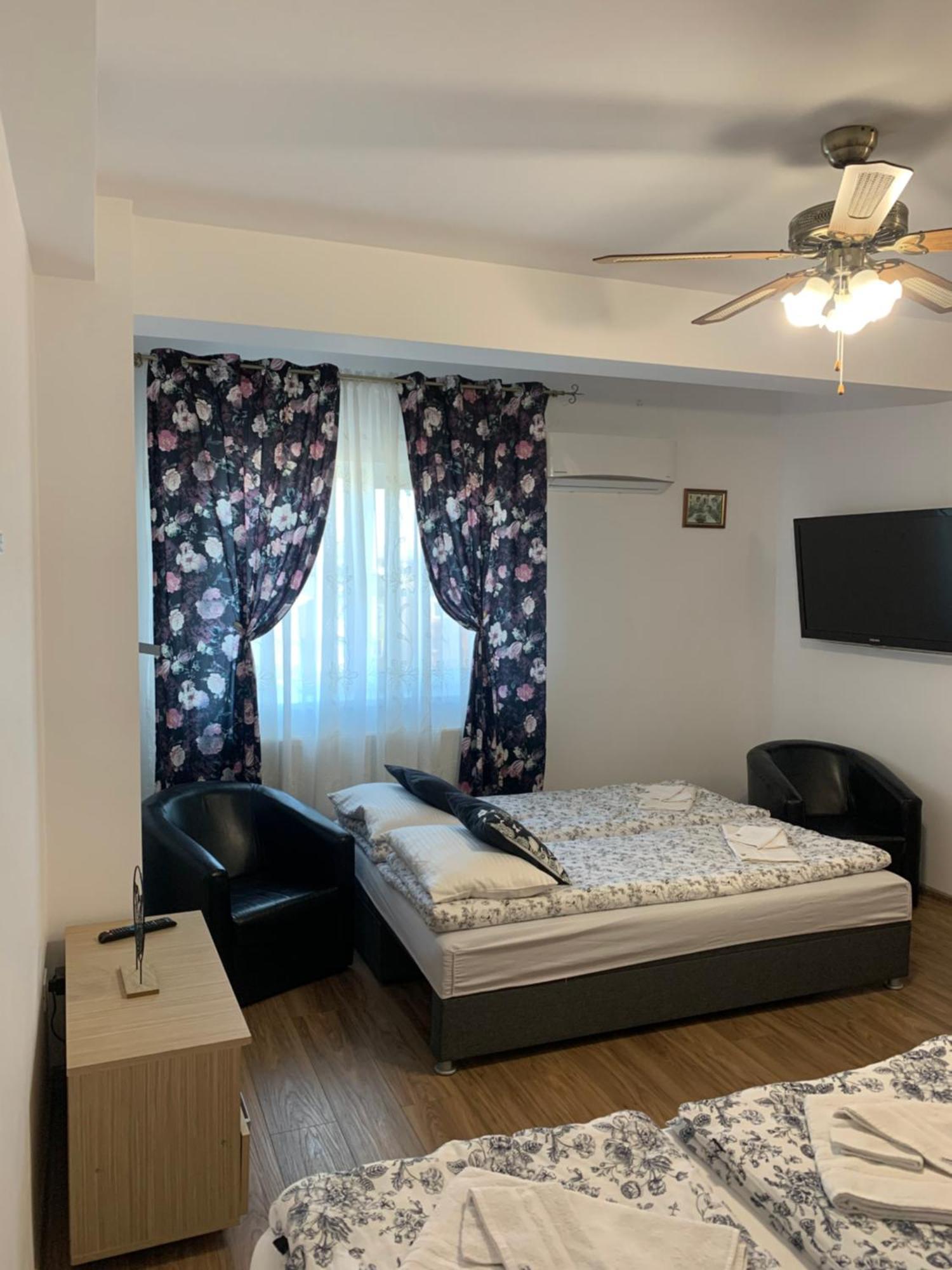 Criss Home Bulevard Alba Iulia Exterior foto